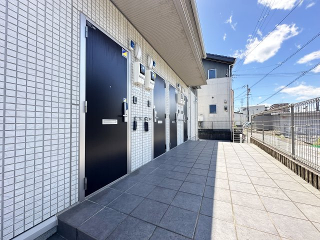 カーサさつきのエントランス