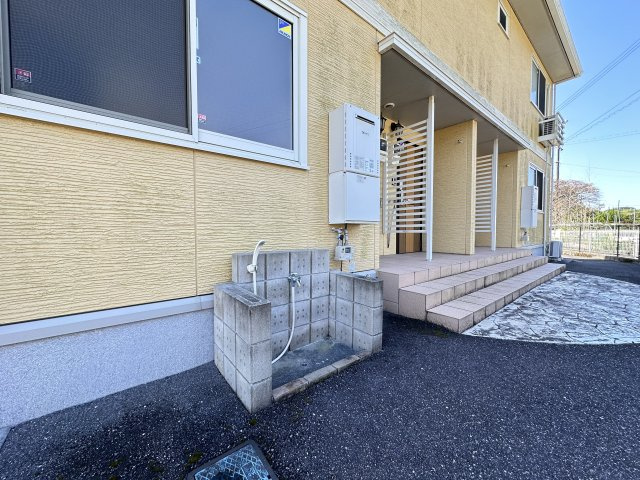 シャンボール A棟のエントランス