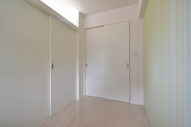 【寝室】セレニテ新大阪カルム