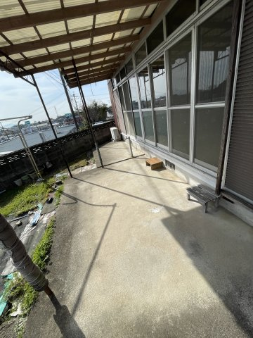 坂口貸家の駐車場