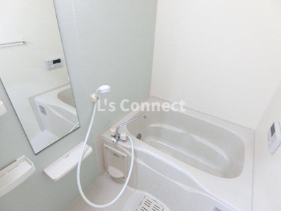 【浴室】 | エヌエスハイム　Ａ | 追焚き、浴室乾燥付きのお風呂。