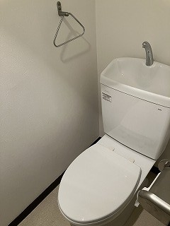 グレイス遠藤のトイレ