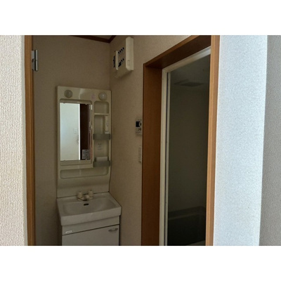 【洗面所】