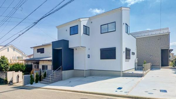 横浜市磯子区洋光台１丁目の新築一戸建の外観|いつでもご案内可能です！
お車でご自宅まで送迎承ります。