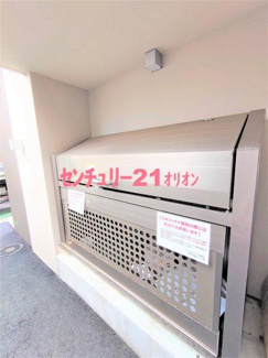 【その他共用部分】 | 敷地内のゴミストッカーです。