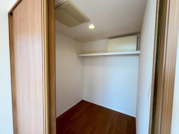 和歌山市栄谷　中古戸建の収納