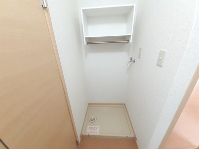 【設備】 | メゾンジオワイユⅠ | 室内洗濯機置場