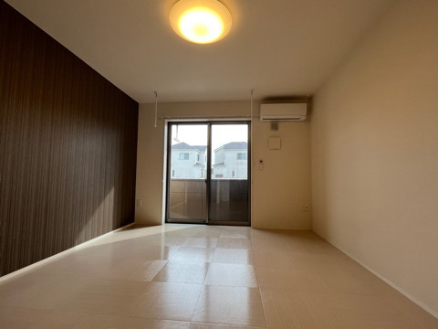 シャインキャッスルの居間・リビング