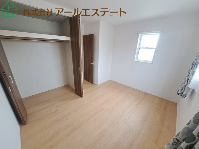 加古川市野口町野口　　中古戸建の寝室|2025年3月撮影