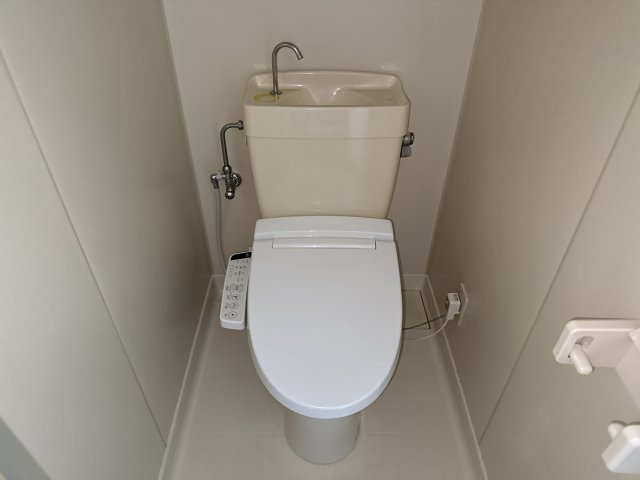 ツーバイフォー栗山のトイレ