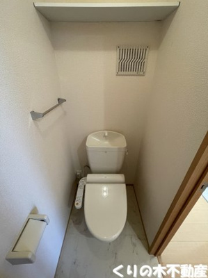 【トイレ】 | サン・シャーレ | シンプルで使いやすいトイレです