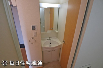 【独立洗面台】 | ファミリア白山