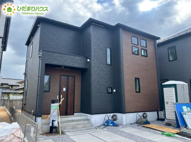 深谷市東方町　新築一戸建て　グラファーレ　02の外観|南西向きにつき日当たり良好◎				
