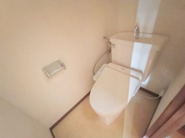 青木ビルのトイレ|清潔感のあるトイレです