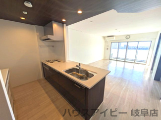 【浴室】 | モアグレース岐阜加納10階角部屋！JR岐阜駅9分！築5年！日当り・眺望良好♪24時間ゴミ出しOK！ | モアグレース岐阜加納10階部分角部屋！JR岐阜駅まで徒歩9分！築5年！日当り・眺望良好♪24時間ゴミ出しOK！