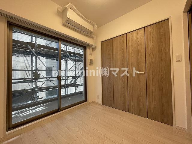 Mv.ms大阪岸里の洋室|奇数階と偶数階で内装カラーで異なります