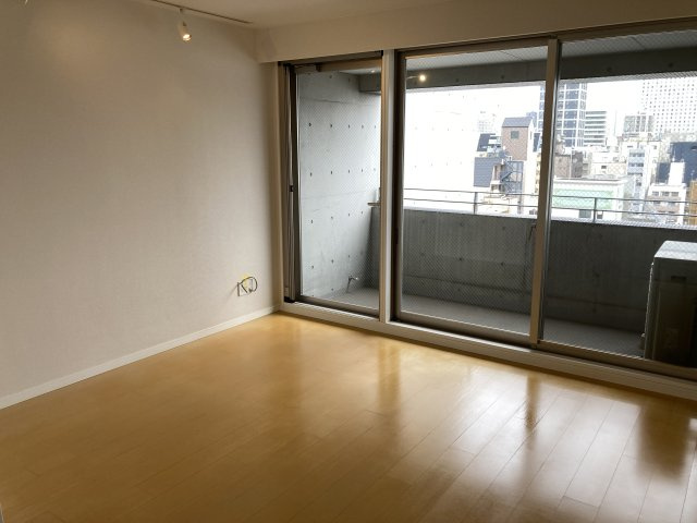 ホリエラックスの洋室