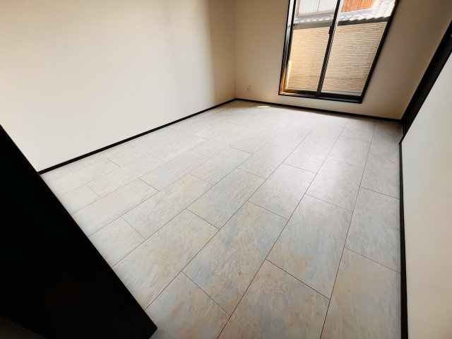 INFINITYの居間・リビング