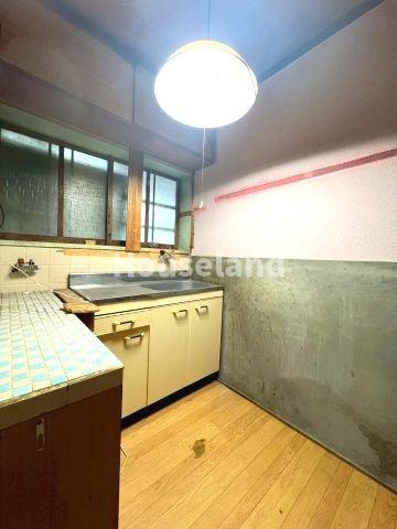 葵アパートの内装