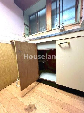 葵アパートのキッチン