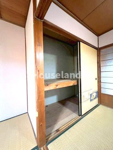 葵アパートの収納