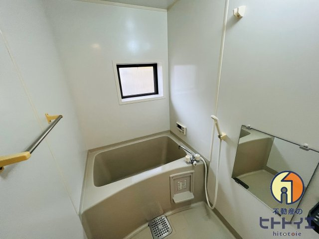 ネオポリス都の浴室