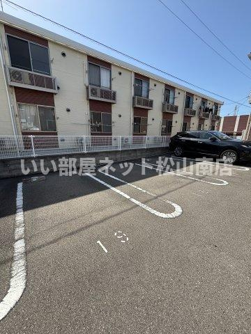 【駐車場】 | サンディーア　B棟