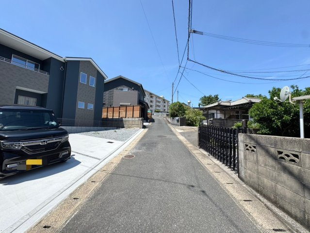 ーBloomーブルームー小倉南区若園3丁目1期　【小倉南区　新築戸建て】の前面道路含む現地写真|ーBloomーブルームー小倉南区若園3丁目1期　【小倉南区　新築戸建て】