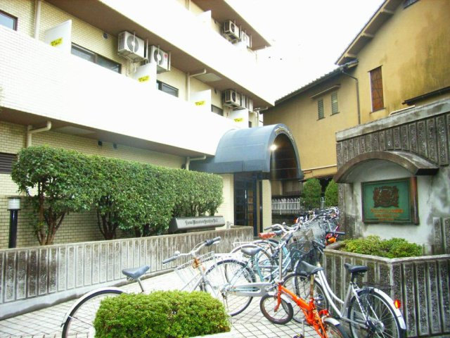 LIONS MANSION文京第三の外観