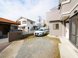 【駐車場】 | 大型車でも駐車可能