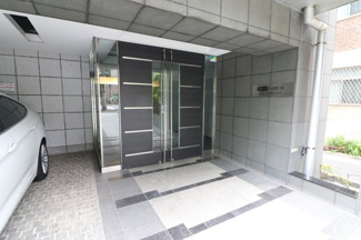 【エントランス】