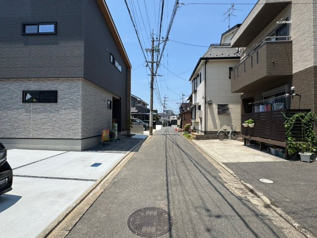ARCHI DAYS－アーキデイズ－小倉北区下富野3丁目【小倉北区　新築戸建て】の前面道路含む現地写真|ARCHI DAYS－アーキデイズ－小倉北区下富野3丁目【小倉北区　新築戸建て】