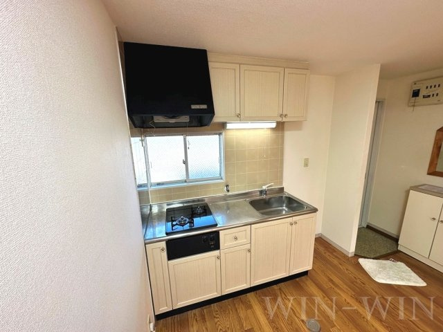 ユトリロ緑ヶ丘のキッチン|イメージ（同建物内別部屋の写真です）