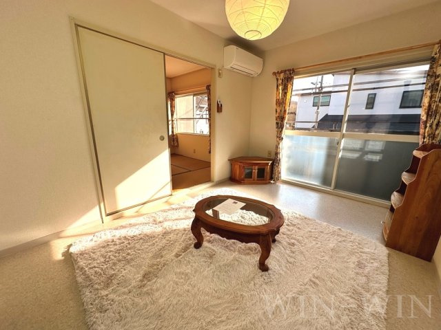 ユトリロ緑ヶ丘の居間・リビング|イメージ（同建物内別部屋の写真です）