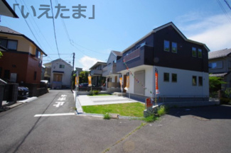 【前面道路含む現地写真】