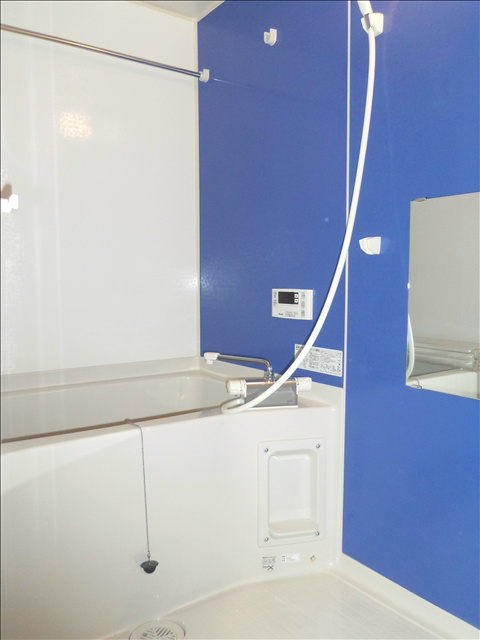 向山ヒルズの浴室