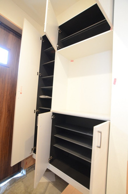 【玄関】 | 綾瀬市蓼川3丁目 新築戸建て 全2棟【仲介手数料無料】