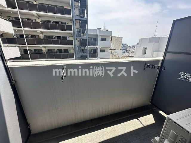 エスレジデンス南堀江のバルコニー