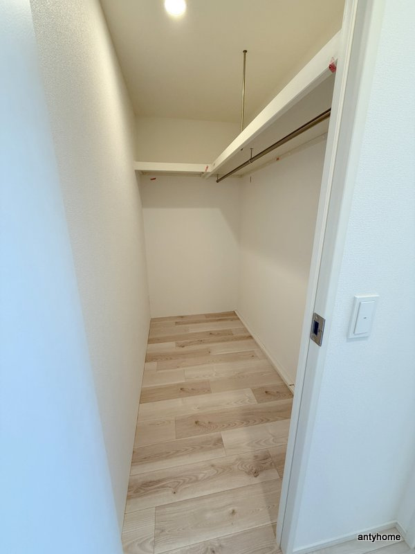 エル・セレーノ新大阪北　仲介手数料無料の収納