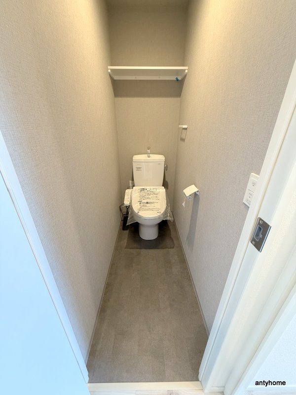 エル・セレーノ新大阪北　仲介手数料無料のトイレ