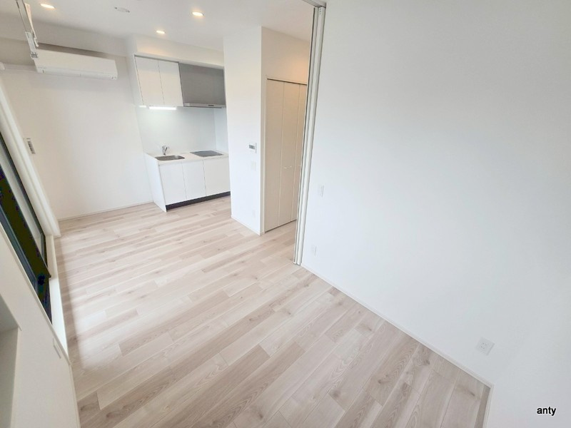 エル・セレーノ新大阪北　仲介手数料無料の居間・リビング