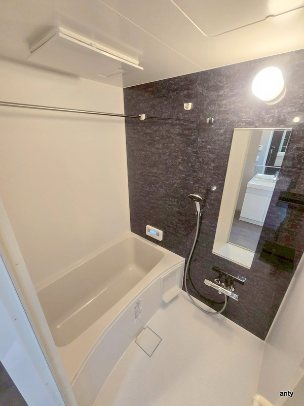 エル・セレーノ新大阪北　仲介手数料無料の浴室