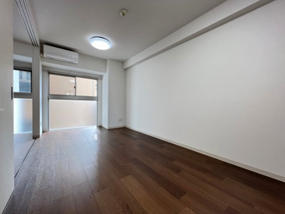 【洋室】 | サムティ難波グレイス