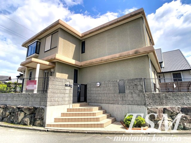 東香里南町貸家