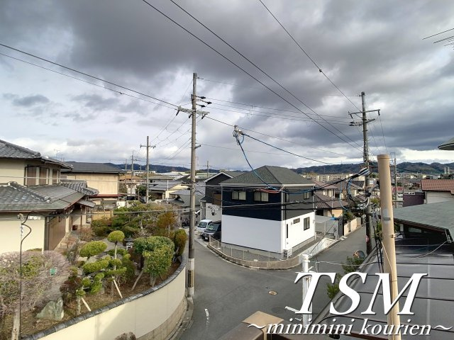 東香里南町貸家の展望