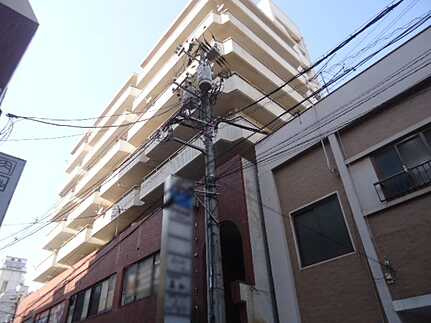 中通レンガマンション(JS)の外観