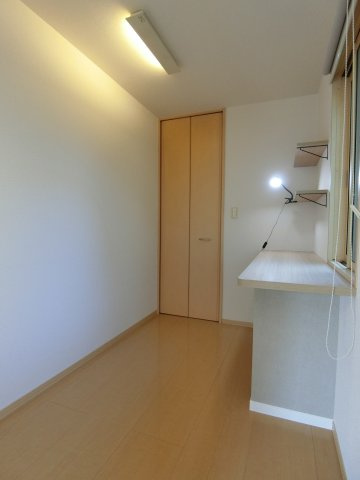 アルドゥールの洋室