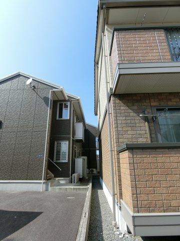 アルドゥールの外観