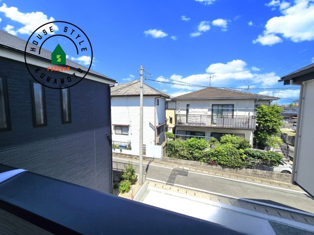 熊本市北区清水新地3丁目第1-1棟（1号棟）　の展望|窓から緑が見える物件も魅力的です。