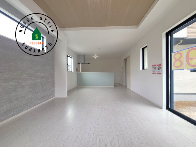 熊本市北区清水新地3丁目第1-1棟（1号棟）　の居間・リビング|多くの時間を過すことになるリビングだからこそ、いつも穏やかな空間・解放感が味わえ毎日が充実します。